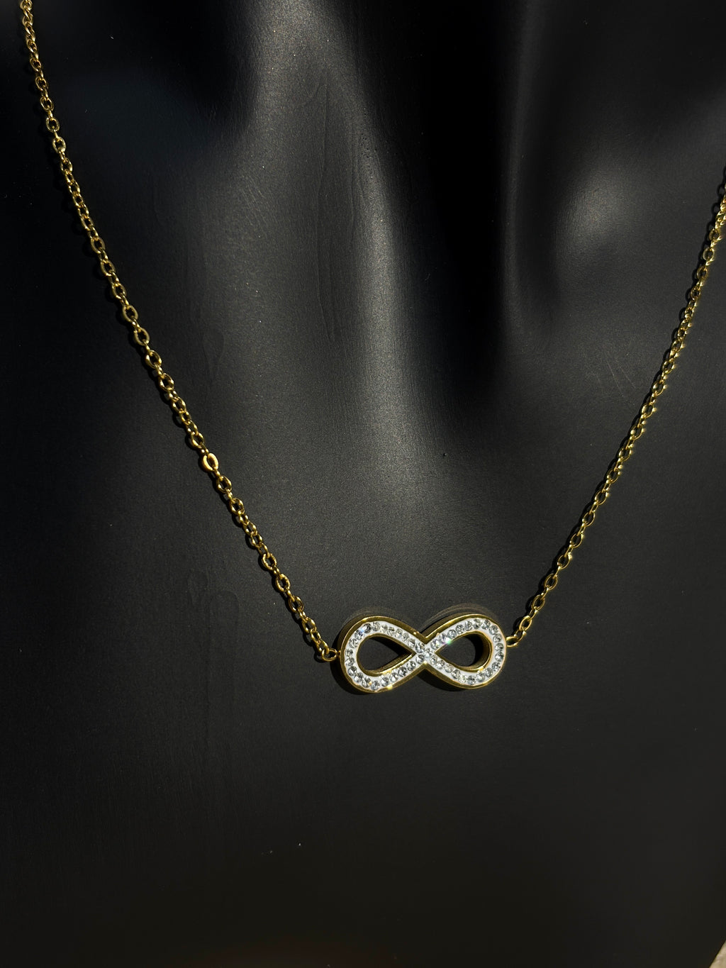 The Evermore Pendant