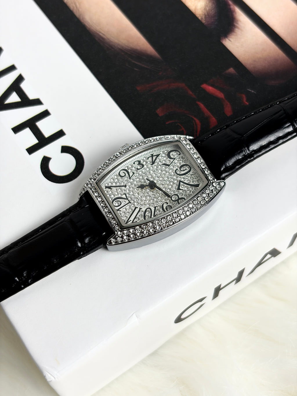 The Vinora Leather Watch