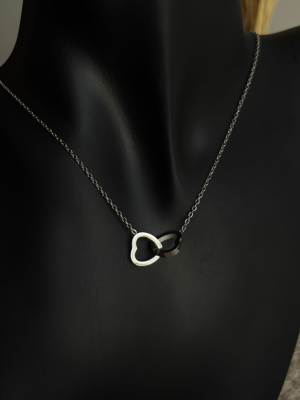 The Everlinked Pendant