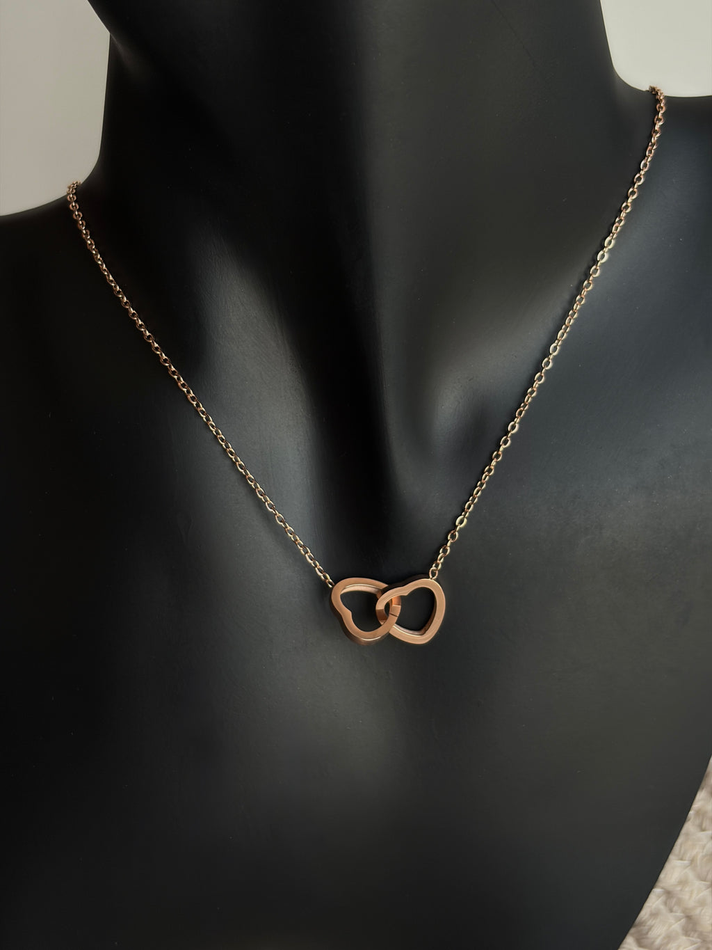 The Everlinked Pendant