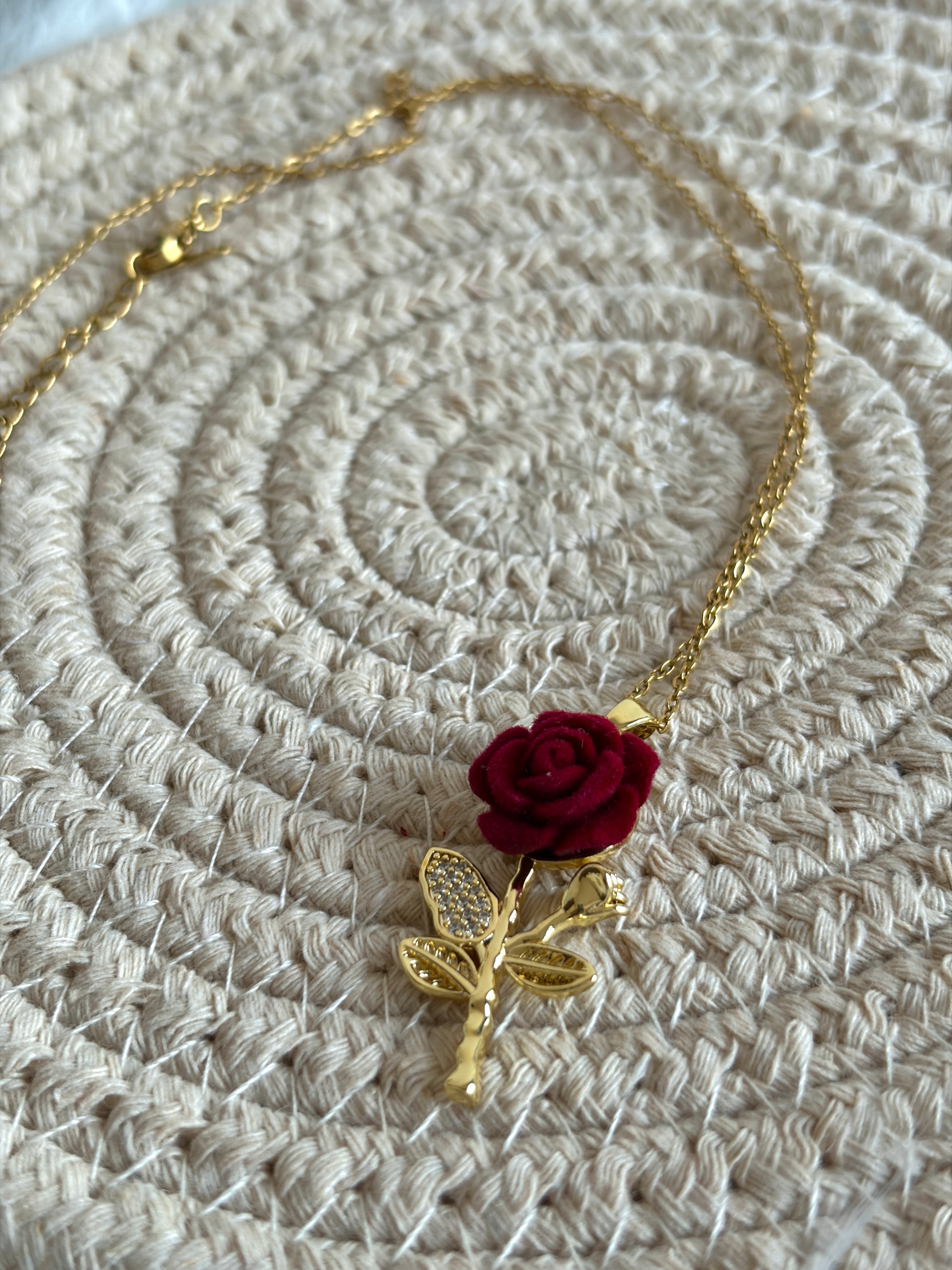 The Rosette Whisper Necklace