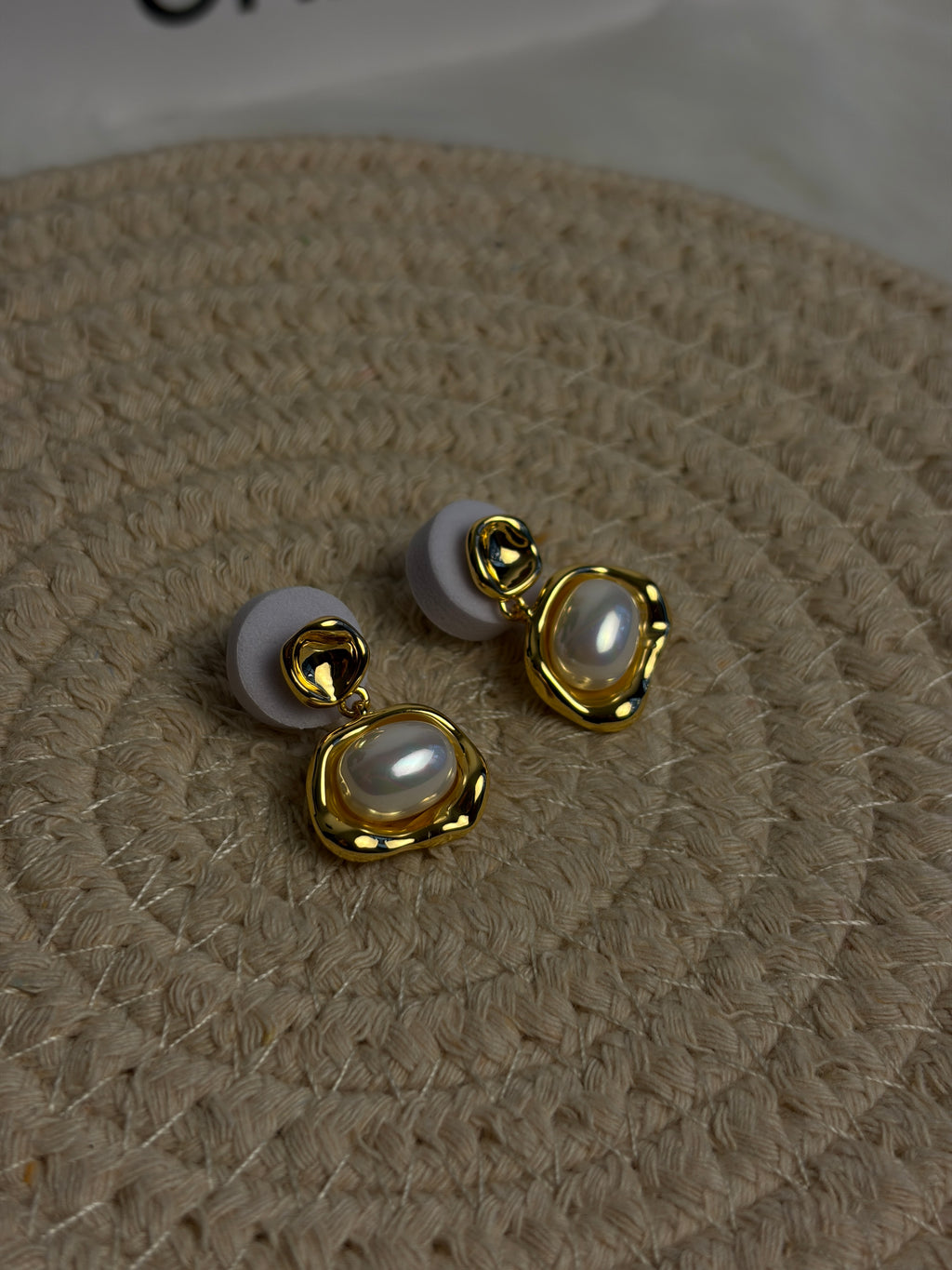 The Pearl Reverie Drops