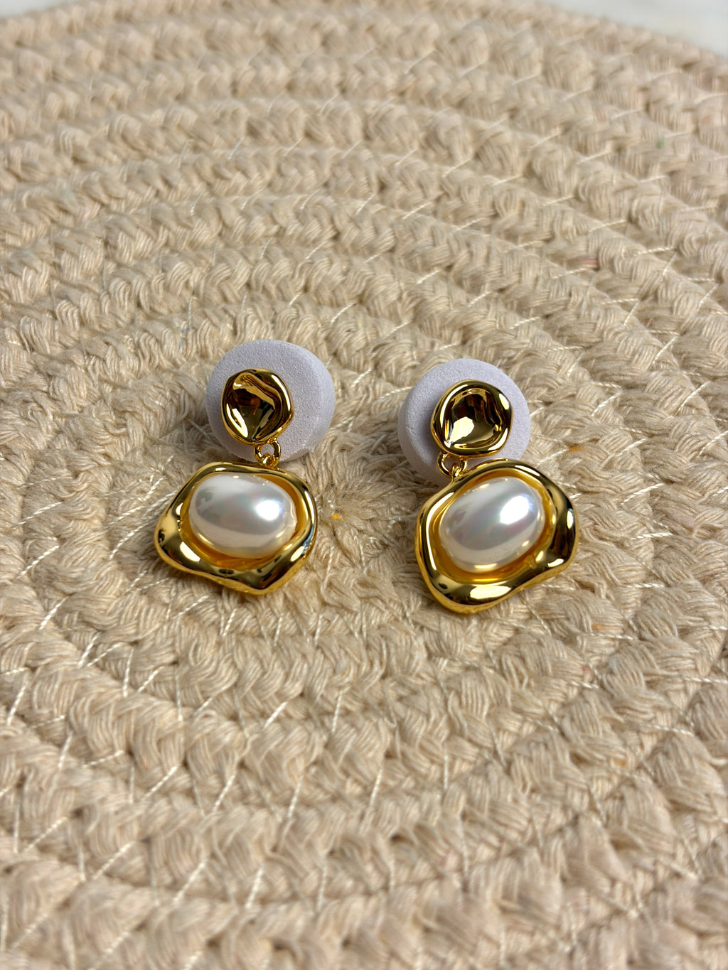 The Pearl Reverie Drops