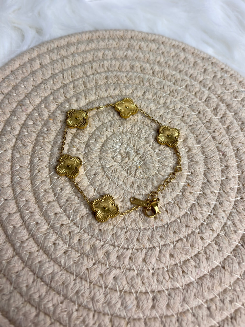 The Aurelia Clover Bracelet