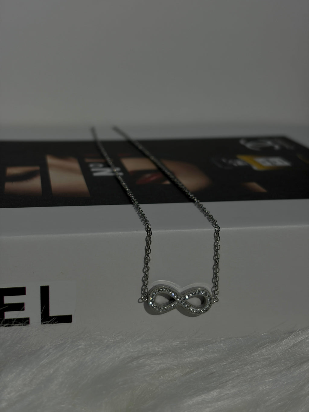 The Evermore Pendant