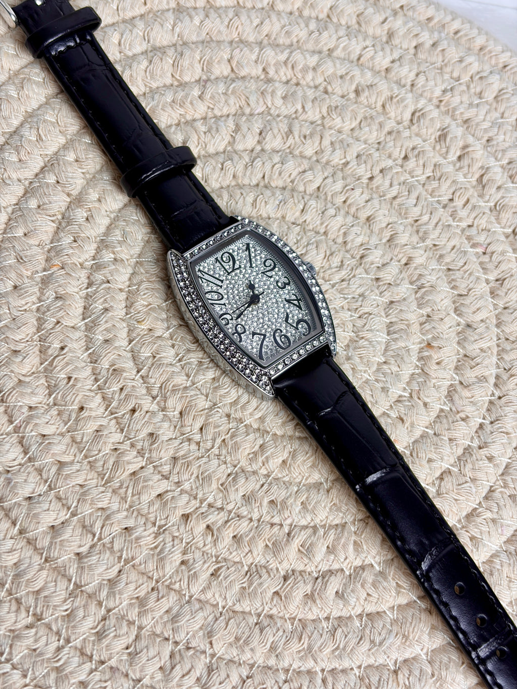 The Vinora Leather Watch