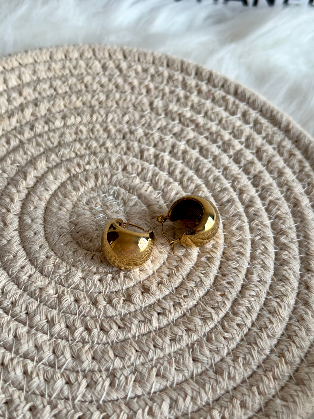 The Sculpt Hoops - Gold